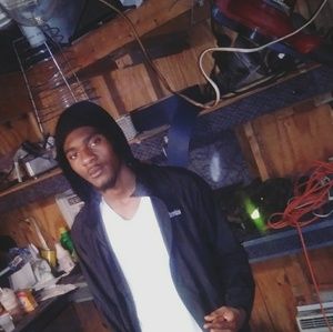 Meet your Posher, Kari